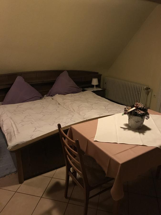 Gasthaus Hirschberg Ludwigsburg Ngoại thất bức ảnh