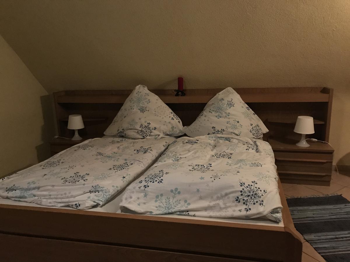 Gasthaus Hirschberg Ludwigsburg Ngoại thất bức ảnh